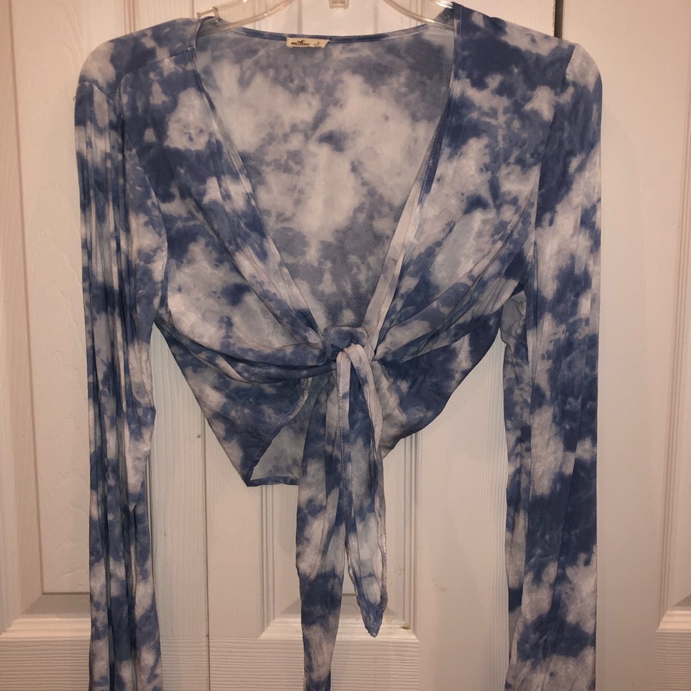 Tie front top